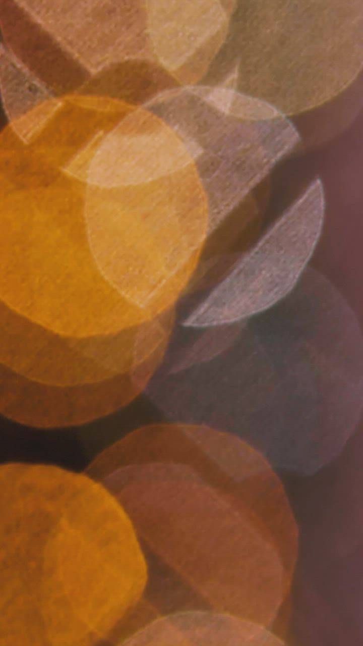 光线透过铁丝网失焦散景视频模板素材完整版免费下载